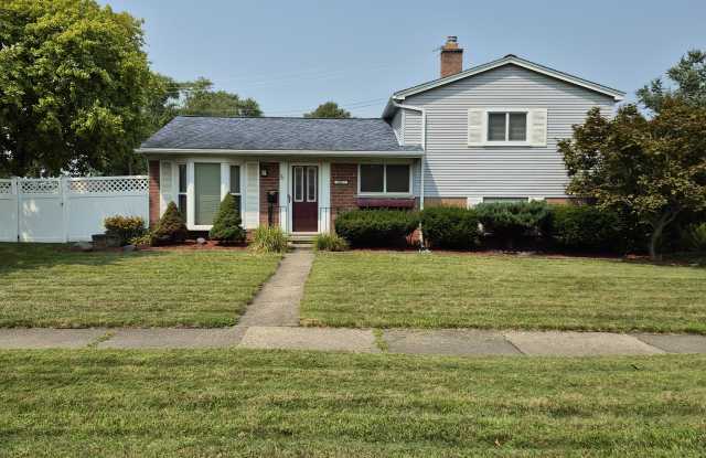 33011 Lynx Street photos photos