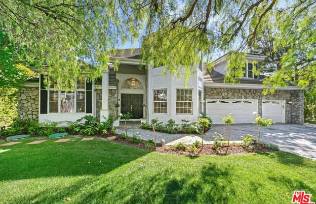 5958 BUSCH Dr Gallery 2