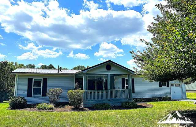 CHARMING 3 BED/2 BATH IN FLETCHER photos photos