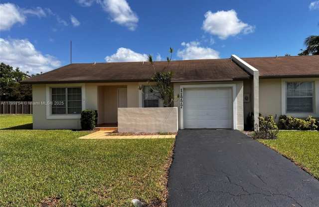 11777 SW 108th Ln photos photos