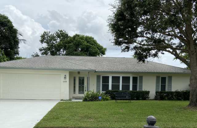 12186 Sycamore Lane photos photos
