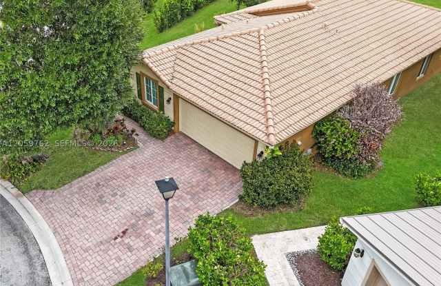 5603 SE Graham DR Gallery 2