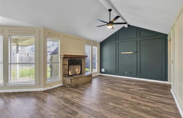 820 Brookhaven Drive photos photos