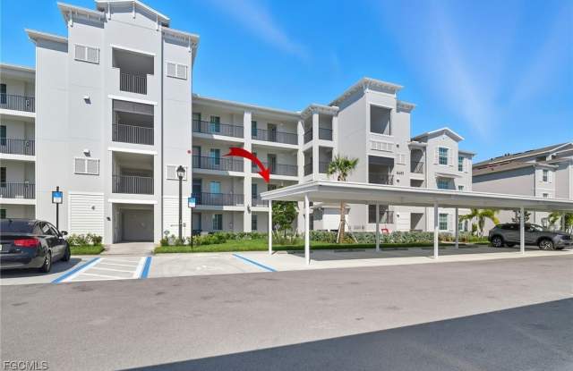 18451 Copperhead Ct N unit: 526 photos photos