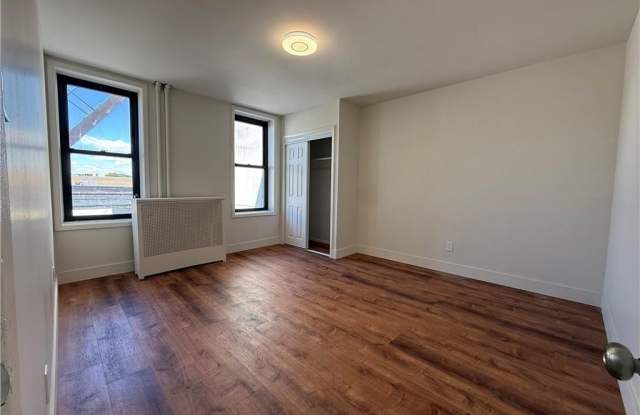 8910 5th Avenue photos photos