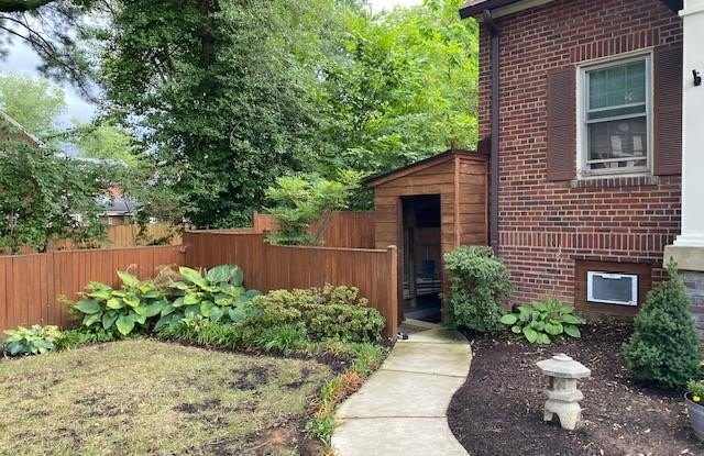 1200 S CLEVELAND STREET - 1200 South Cleveland Street, Arlington, VA 22204