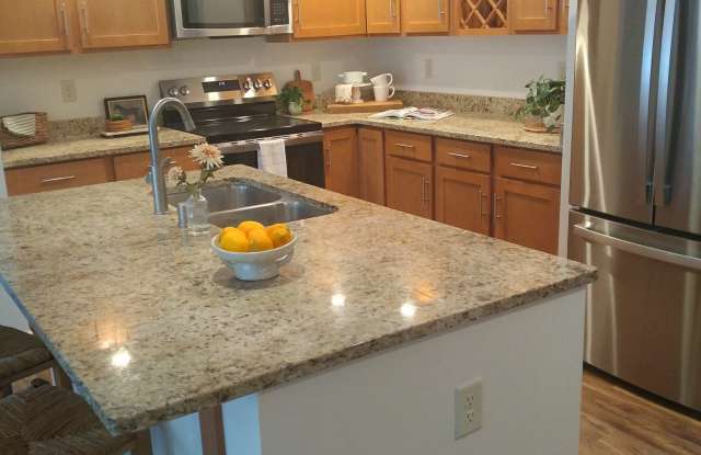 2721 Hidden Dr photos photos