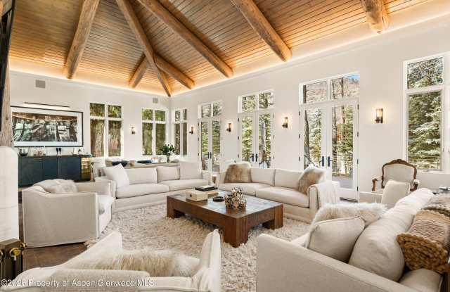 141 & 137 Liberty Lane photos photos