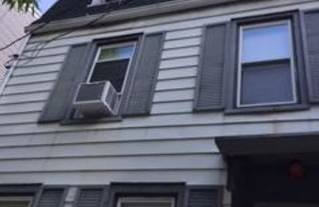 327 MARKET STREET - 327 Market Street, Gloucester City, NJ 08030