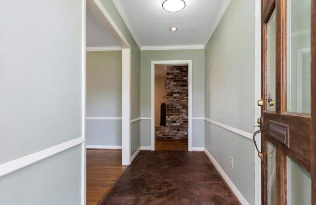 6154 Del Monte Drive Gallery 3
