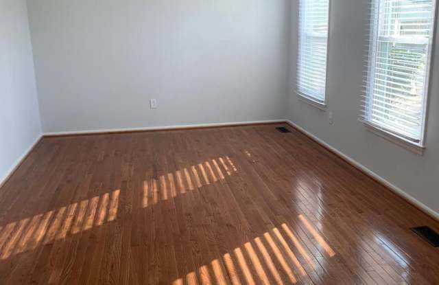 5303 CARTHAGE LANE Gallery 3