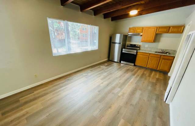 Studio apartment for RENT in South Lake Tahoe - 3716 Pioneer Trail, South Lake Tahoe, CA 96150