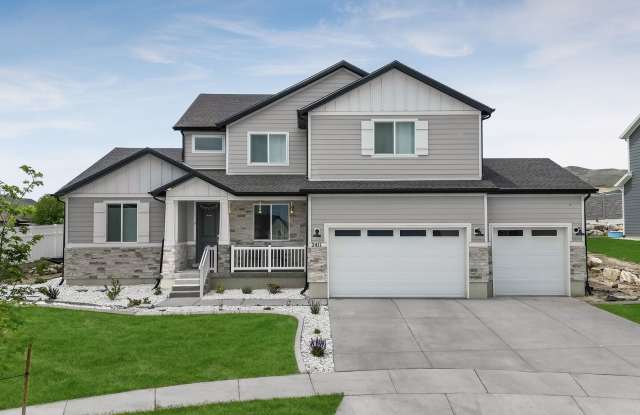 2411 N Paintbrush Dr photos photos