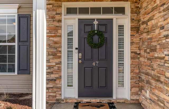 Spacious Home - High-End Finishes - Convenient Location! Gallery 3