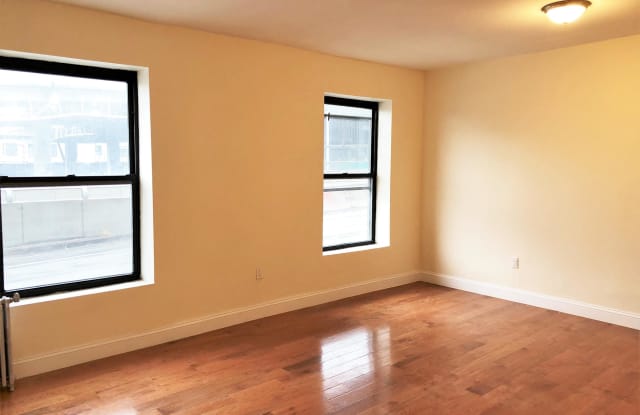 752 West 178th Street - 752 West 178th Street, New York City, NY 10033