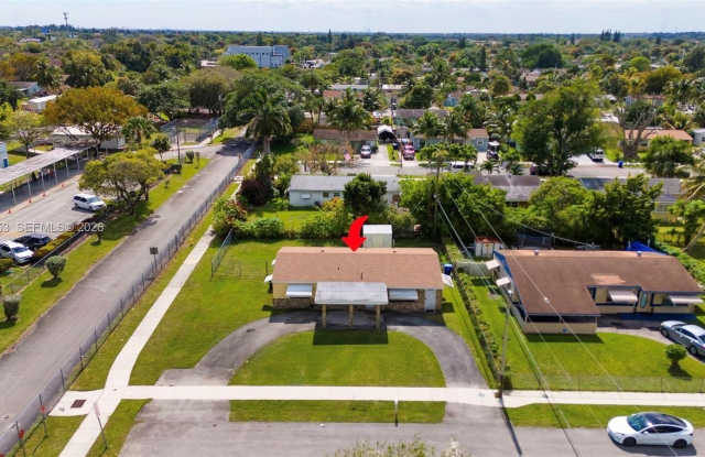 6200 SW 18th St photos photos