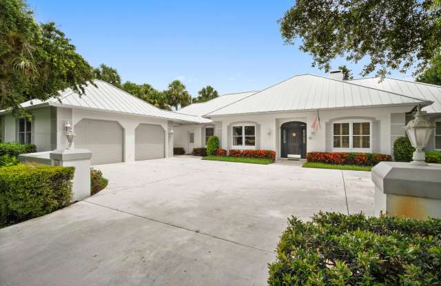 4381 SW Parkgate Boulevard photos photos