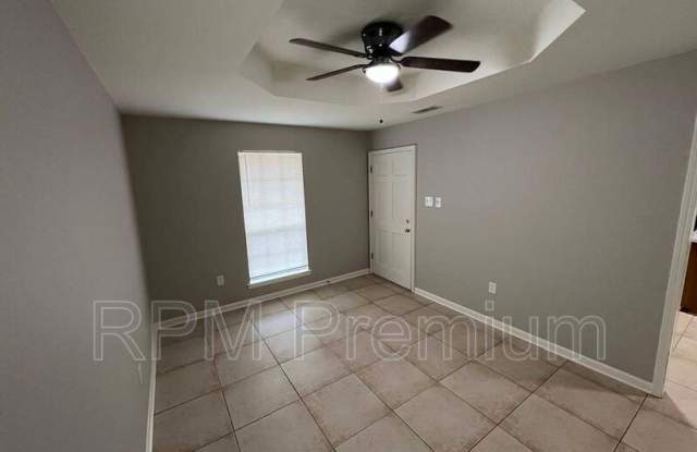 1114 Willow Creek Dr. Gallery 3