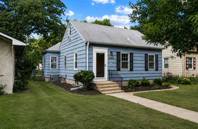 3BR Home Near Lake Hiawatha | Finished Basement | Fenced Yard | 2-Car Garage photos photos