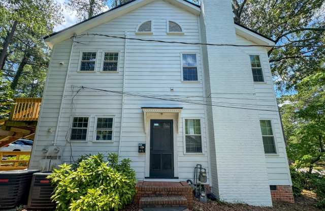 Charming 2 Bed 1 Bath Duplex in Haymount photos photos Charming 2 Bed 1 Bath Duplex in Haymount photos photos