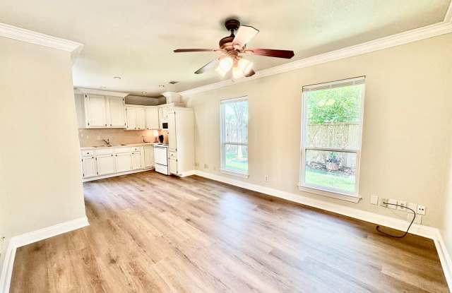 Cottage Retreat in Wimbledon Estates - All Utilities & Lawn Care Included! photos photos Cottage Retreat in Wimbledon Estates - All Utilities & Lawn Care Included! photos photos