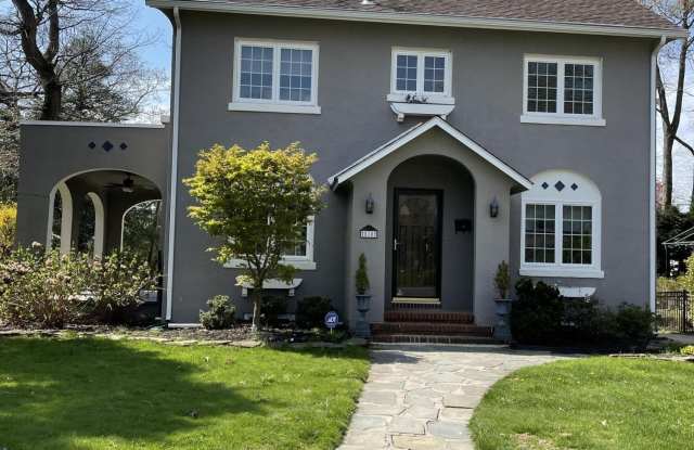 510 Blanchard Parkway photos photos