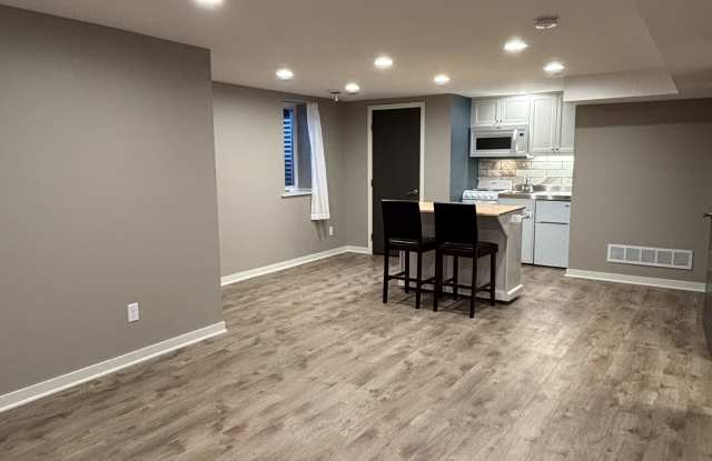 403 Grove Street South - 403 Grove Street South, Stillwater, MN 55082