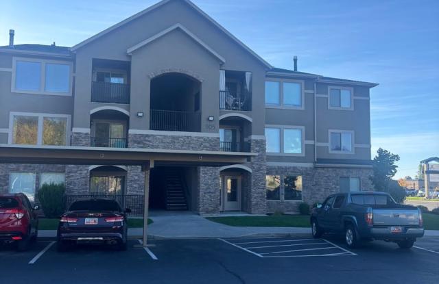 Beautiful top-level 3 bed 2 bath condo! photos photos Beautiful top-level 3 bed 2 bath condo! photos photos