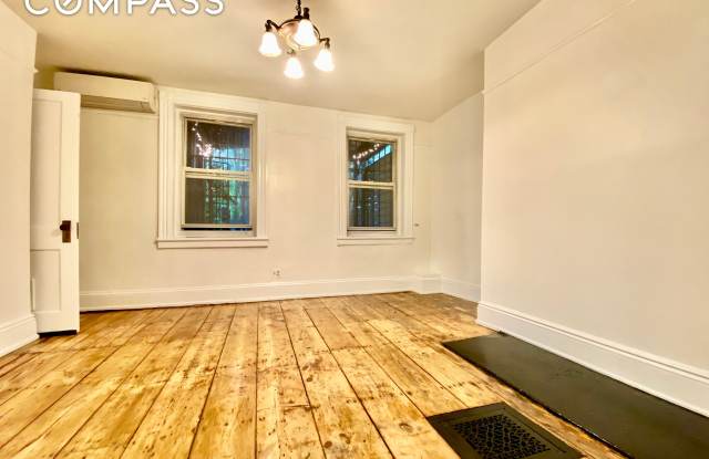 119 Gates Avenue Gallery 4