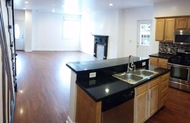 Student Housing - South Side Flats Gallery 3