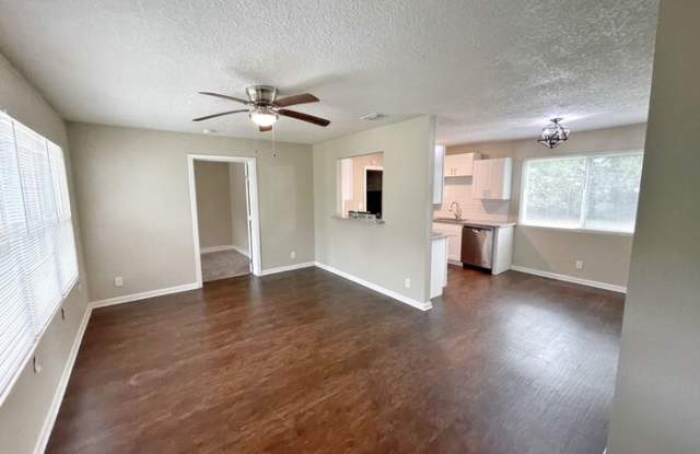 7178 Eudine Drive South Gallery 2