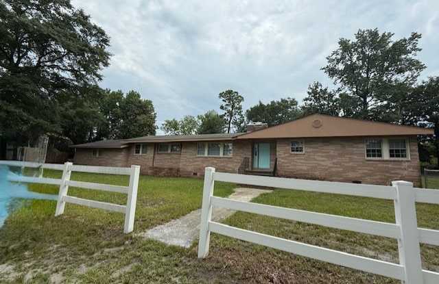 208 East Rainbow Drive photos photos