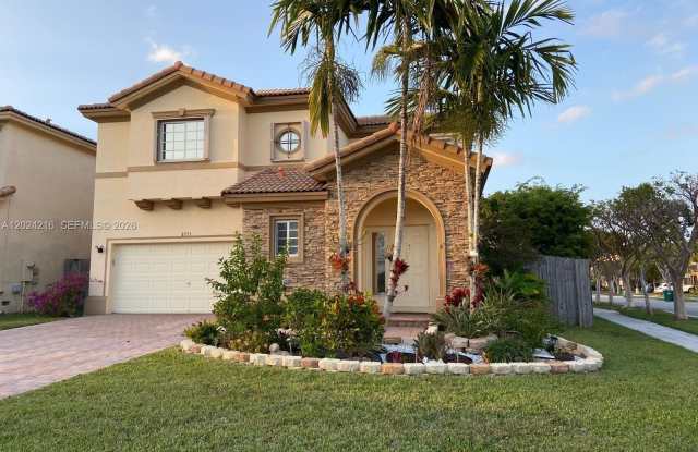 8775 SW 221st Ter photos photos