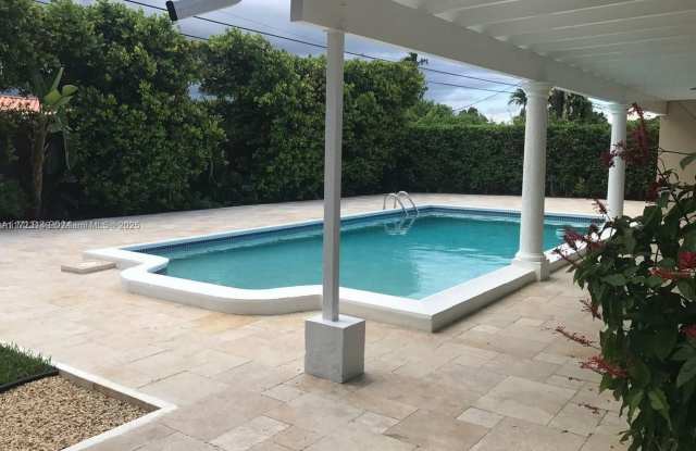9765 SW 15th Street, Miami, FL 33174 photos photos