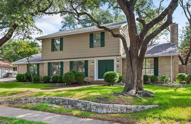 Beautifully Updated Austin Home with Backyard Pool Oasis photos photos