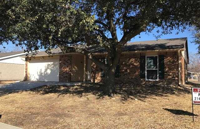 3305 Holly Lane - 3305 Holly Lane, Rowlett, TX 75089