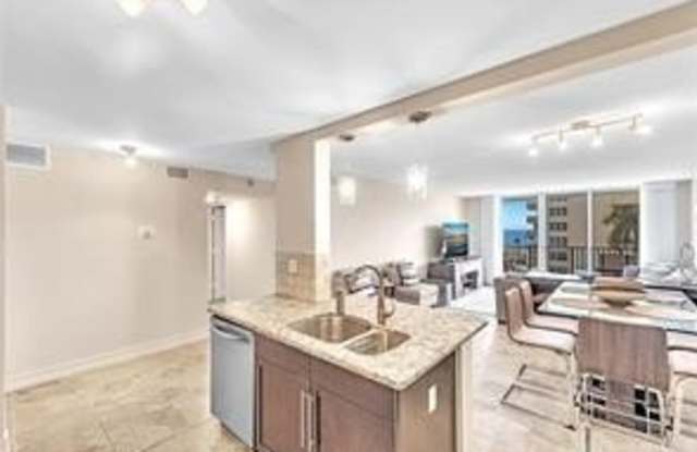 1150 HILLSBORO MILE Gallery 2