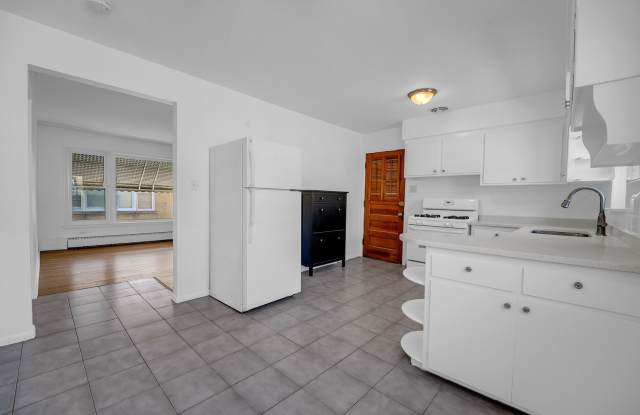 2743 N 72nd Court Gallery 2