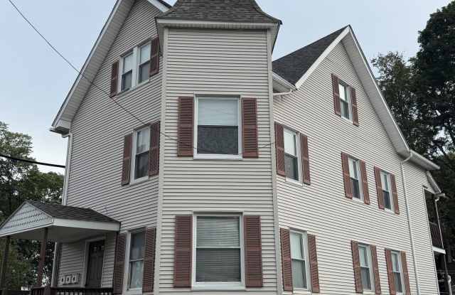 1706 Thomaston Avenue Gallery 2