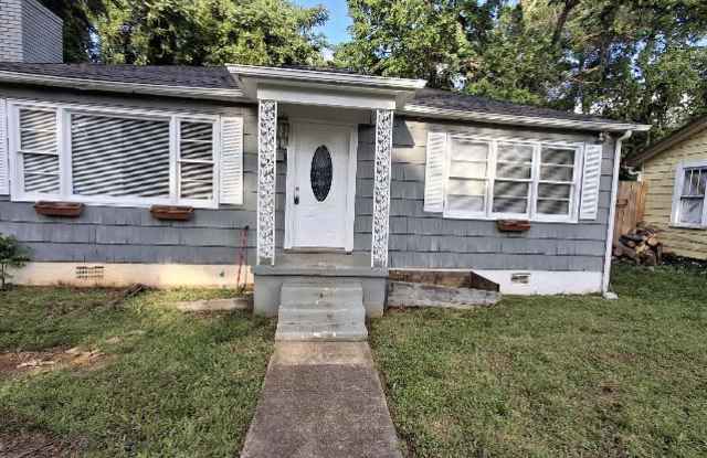 906 Appleby Street Northwest photos photos