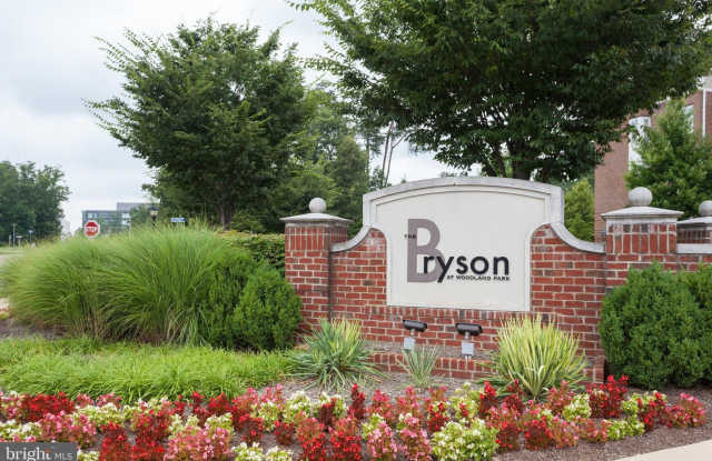 12913 CENTRE PARK CIRCLE - 12913 Centre Park Circle, McNair, VA 20171