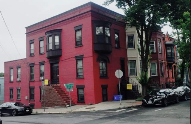 184 South Swan Street - 184 South Swan Street, Albany, NY 12202