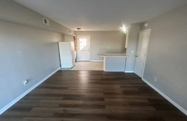 1017-A Leaphart Street West Columbia, SC 29169 photos photos