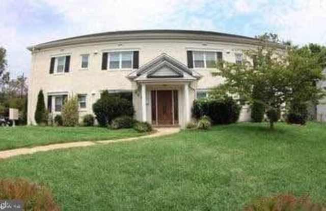 401 COURTHOUSE ROAD S photos photos