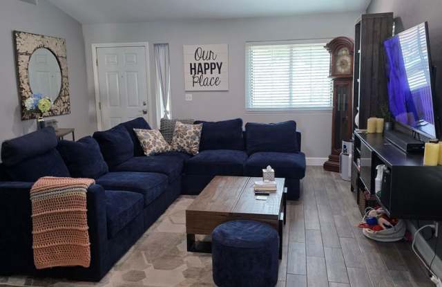 This Home Is Loaded! photos photos