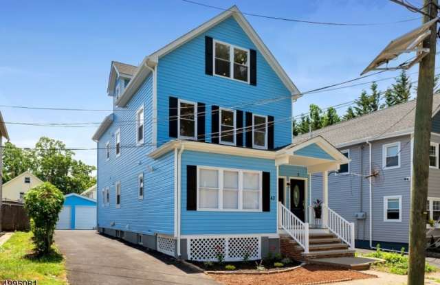 43 HOWE AVE - 43 Howe Avenue, Essex County, NJ 07042
