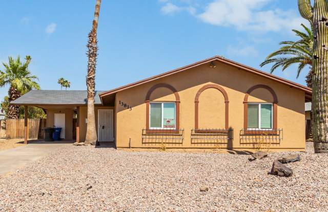 13813 N 37th Ave photos photos