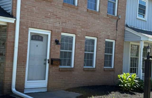Village of Fayetteville Townhouse for Rent photos photos