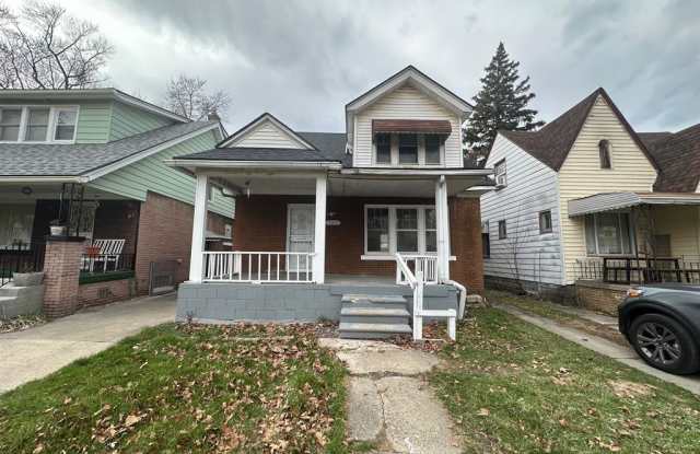 14249 Cloverlawn Avenue Gallery 1