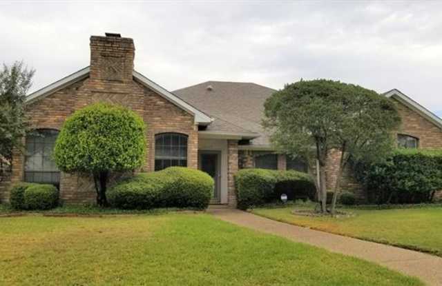 10127 Cimmaron Trail - 10127 Cimmaron Trail, Dallas, TX 75243